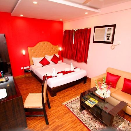 Hotel Crestwood Kolkata Eksteriør bilde