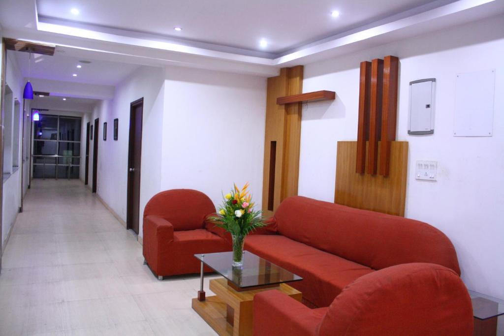Hotel Crestwood Kolkata Eksteriør bilde