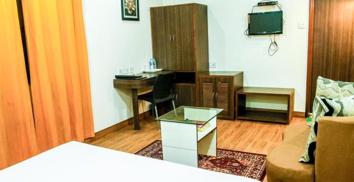 Hotel Crestwood Kolkata Eksteriør bilde