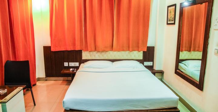 Hotel Crestwood Kolkata Eksteriør bilde