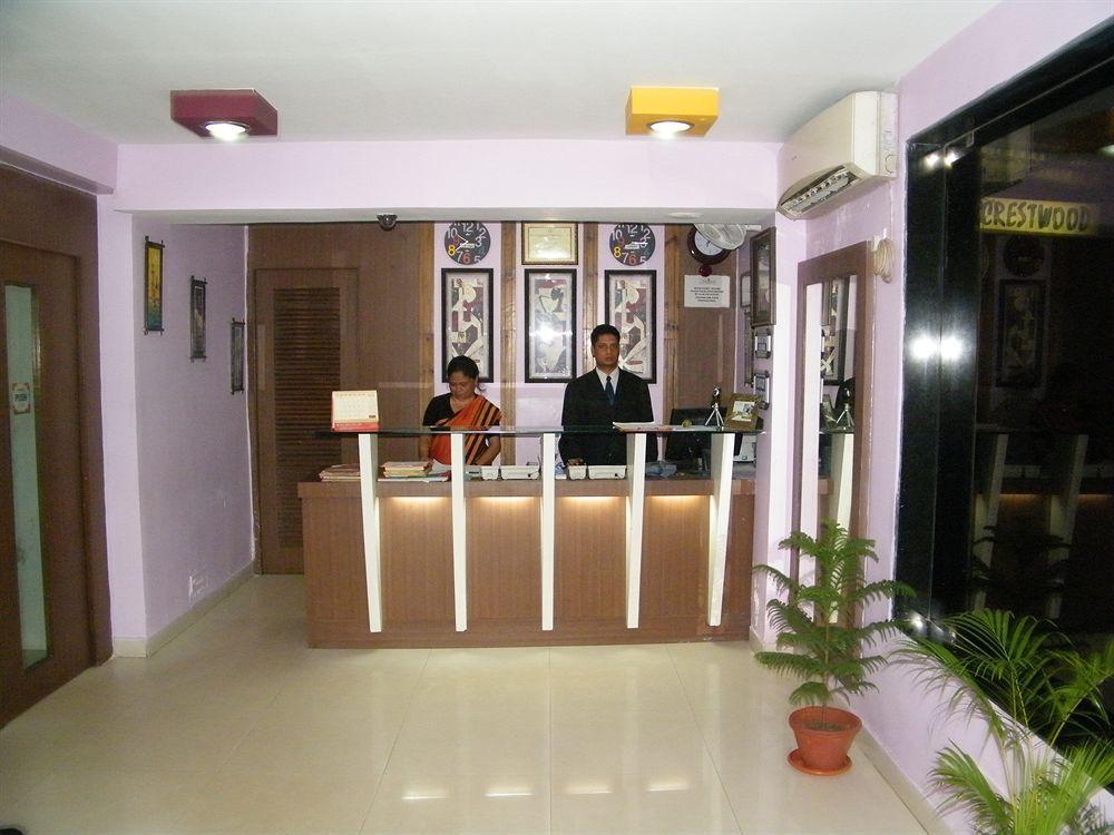 Hotel Crestwood Kolkata Eksteriør bilde