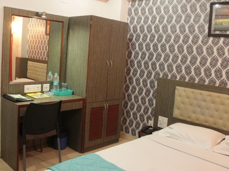 Hotel Crestwood Kolkata Eksteriør bilde